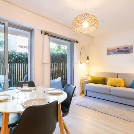 Le Galion-2 By Interhome * 阿卡雄