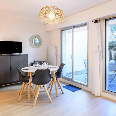 公寓 Le Galion-2 By Interhome *