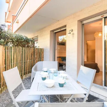 公寓 Le Galion-2 By Interhome *