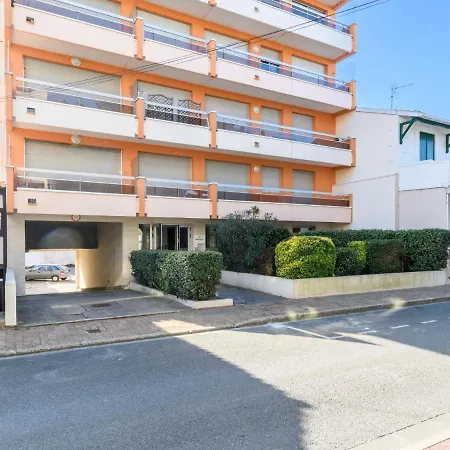 Le Galion-2 By Interhome