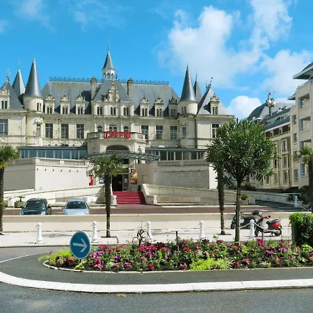 Le Galion-2 By Interhome * 阿卡雄